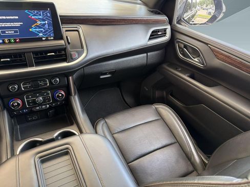 Used 2021 Chevrolet Tahoe High Country AWD/4WD image 29