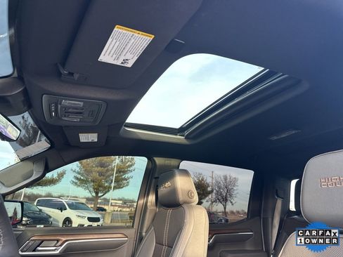 Used 2025 Chevrolet Silverado 1500 High Country w/ Midnight Edition image 2