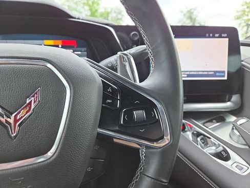 Used 2024 Chevrolet Corvette Stingray Coupe w/ Z51 Performance Package RWD image 22