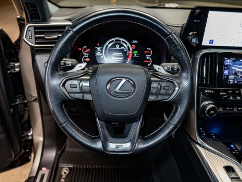 Used 2022 Lexus LX 600 F Sport w/ Accessory Package (Z1) image 15