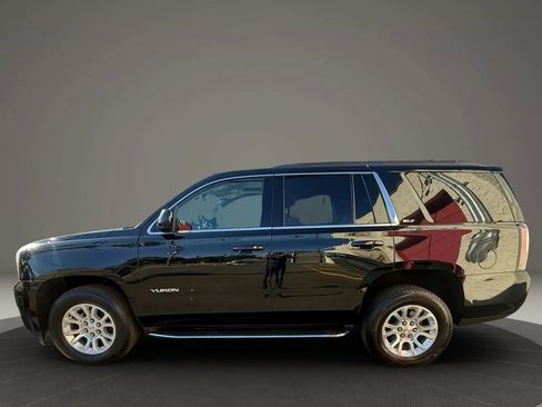 Used 2020 GMC Yukon SLT image 8