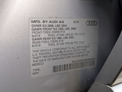 Used 2025 Audi Q5 e Premium image 39