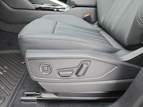 New 2026 Audi Q5 Premium Plus AWD/4WD image 17