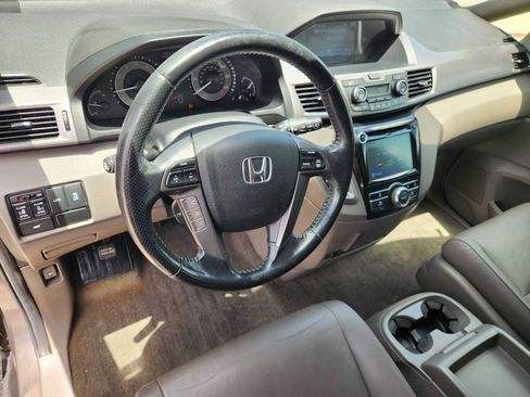 Used 2014 Honda Odyssey EX-L image 2