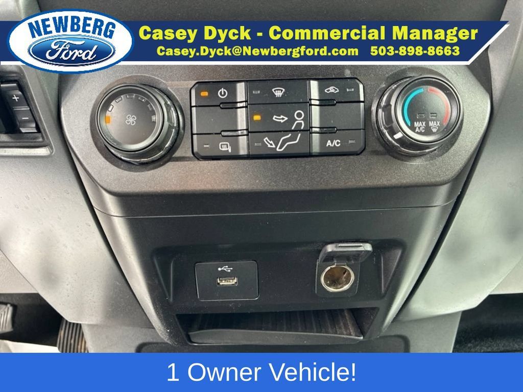 Used 2019 Ford F350 XLT w/ Camper Package AWD/4WD image 23