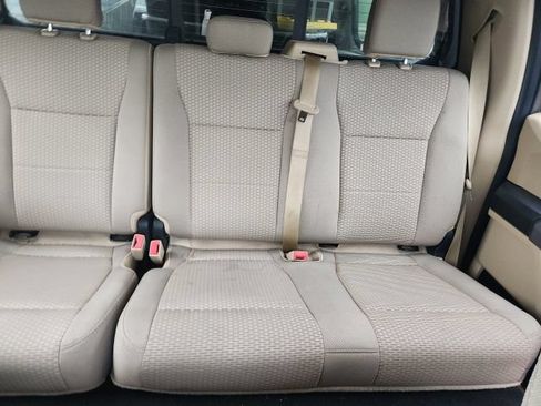 Used 2019 Ford F150 XLT w/ Equipment Group 302A Luxury AWD/4WD image 11