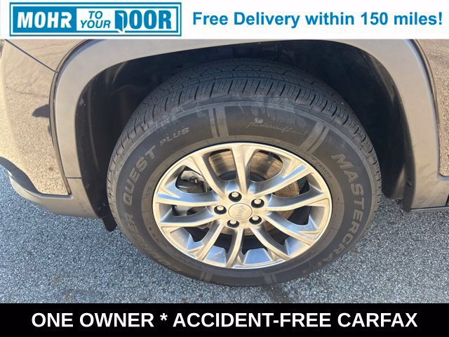 Used 2021 Jeep Cherokee Latitude Lux w/ Comfort/Convenience Group AWD/4WD image 39