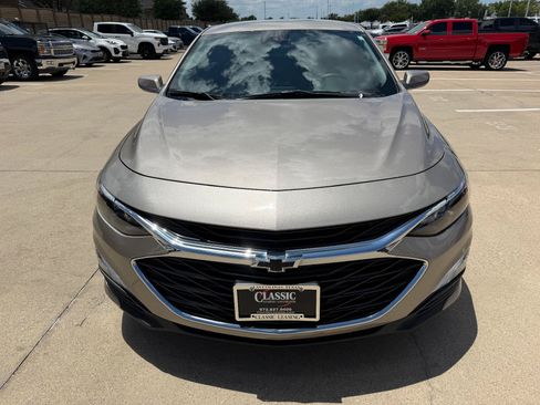 Used 2024 Chevrolet Malibu RS FWD image 8