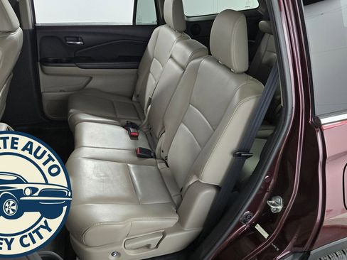 Used 2016 Honda Pilot EX-L image 30