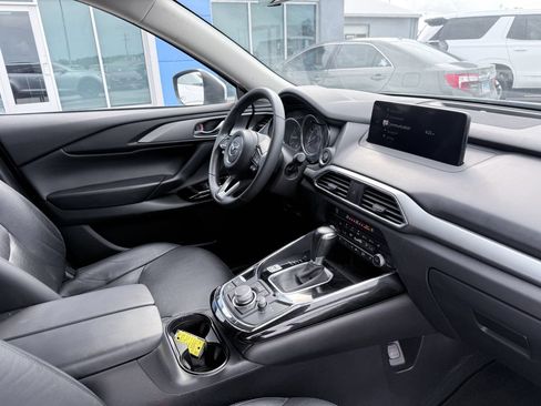 Used 2023 MAZDA CX-9 Touring Plus AWD/4WD image 12