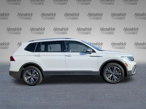 Used 2024 Volkswagen Tiguan Wolfsburg Edition w/ Panoramic Sunroof Package image 6