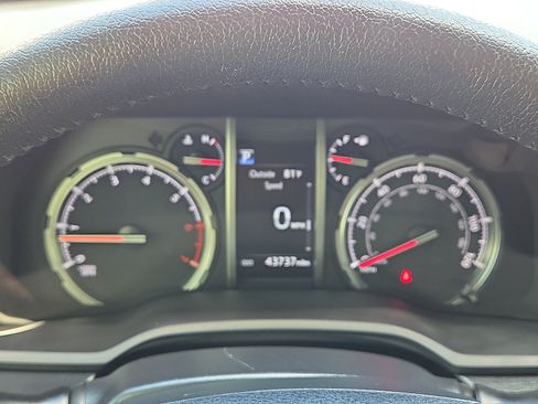 Used 2022 Toyota 4Runner TRD Pro AWD/4WD image 23