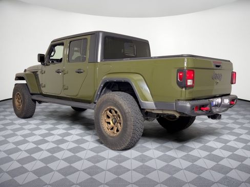 Used 2023 Jeep Gladiator Sport AWD/4WD image 3