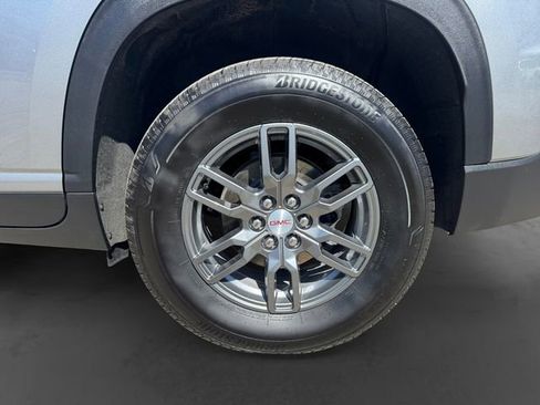 Used 2025 GMC Acadia Elevation w/ LPO, Floor Liner Package image 7