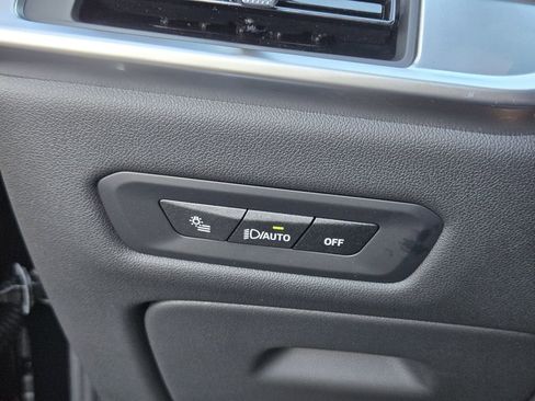 New 2026 BMW X5 xDrive50e w/ Executive Package image 23