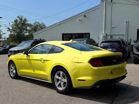 Used 2021 Ford Mustang Coupe RWD image 4