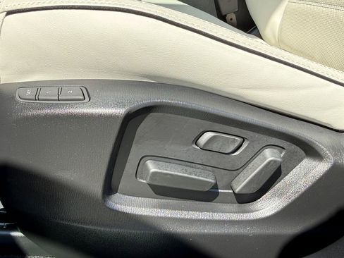 Used 2025 MAZDA CX-5 AWD 2.5 S w/ Preferred Package image 10