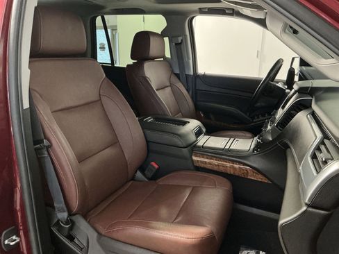 Used 2019 Chevrolet Tahoe Premier w/ Premier Plus Edition image 27