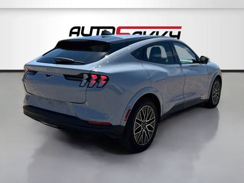 Used 2025 Ford Mustang Mach-E Premium AWD/4WD image 7