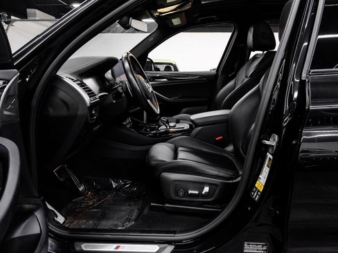 Used 2023 BMW X3 M40i image 4