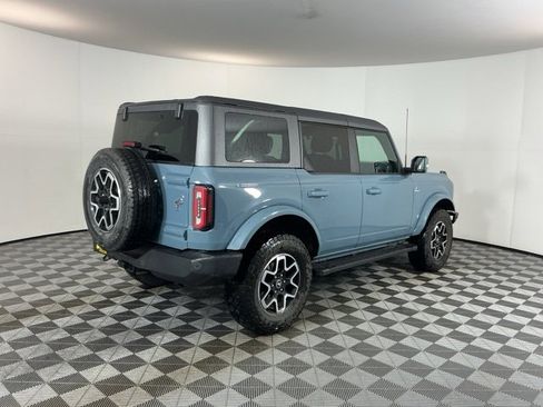 Used 2022 Ford Bronco Outer Banks image 5