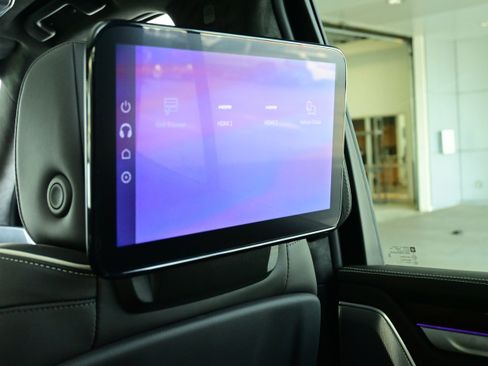 Used 2025 Cadillac Escalade Sport Platinum image 23