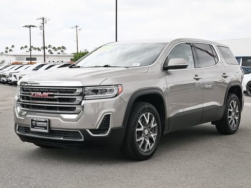 Used 2022 GMC Acadia SLE FWD image 1