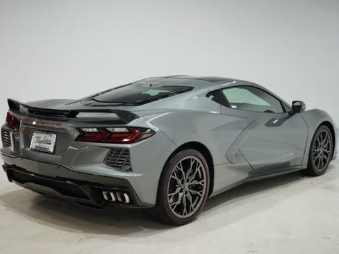 Used 2024 Chevrolet Corvette Stingray Premium Cpe w/ Z51 Performance Package RWD image 7