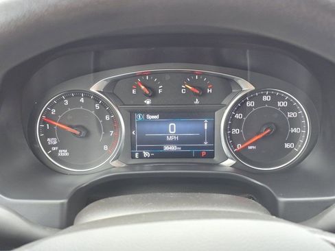 Used 2023 GMC Acadia SLE w/ Driver Convenience Package image 23