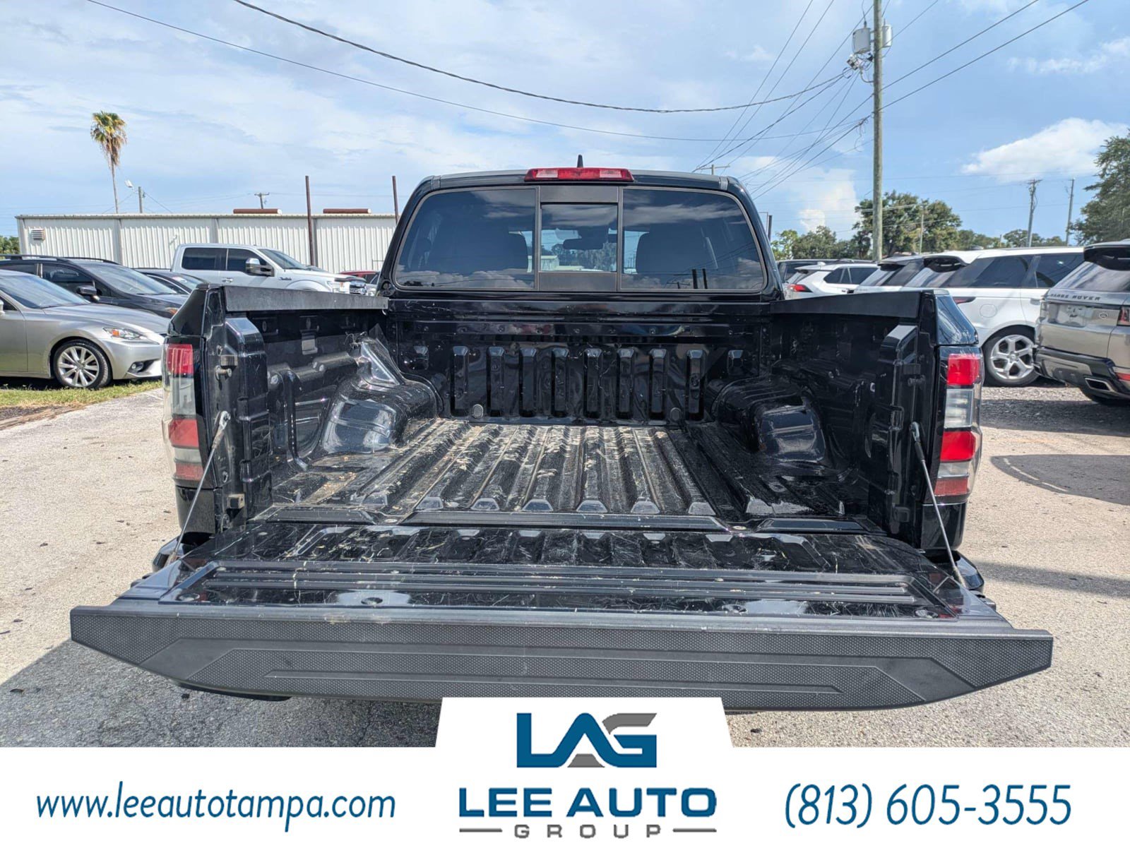 Used 2022 Nissan Frontier SV w/ Technology Package AWD/4WD image 11