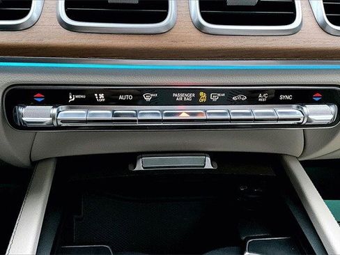 Certified 2022 Mercedes-Benz GLE 350 4MATIC image 17