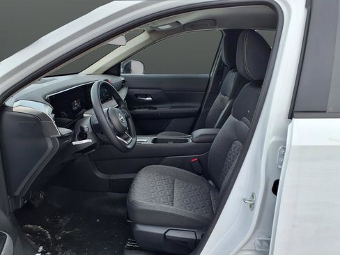 New 2026 Nissan Kicks SV w/ Cold Weather Package image 11