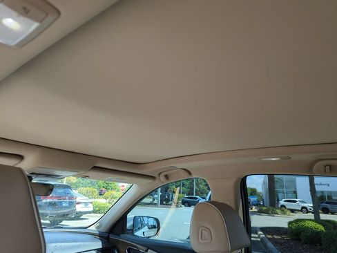 Used 2021 Acura RDX FWD w/ Advance Package image 30