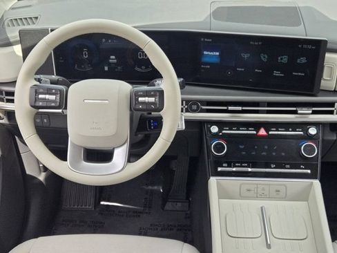 Certified 2026 Hyundai Santa Fe SE FWD image 26