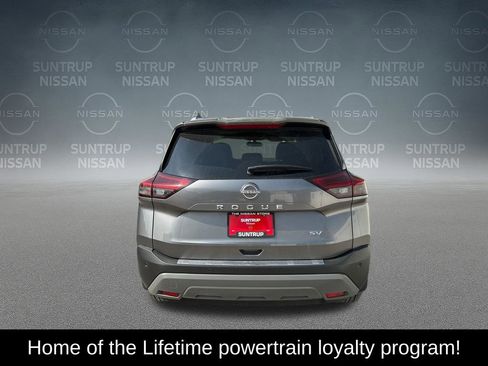 Used 2023 Nissan Rogue SV w/ SV Premium B Package FWD image 5