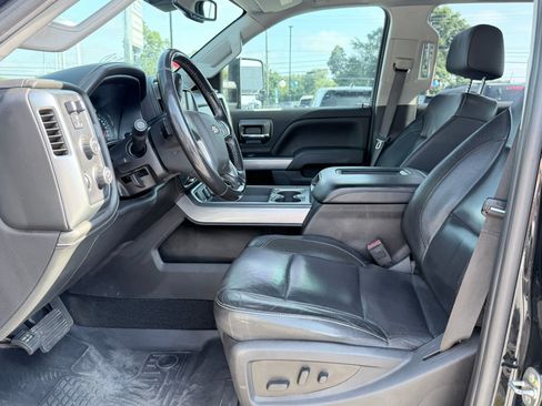Used 2018 Chevrolet Silverado 2500 LTZ w/ Duramax Plus Package AWD/4WD image 22