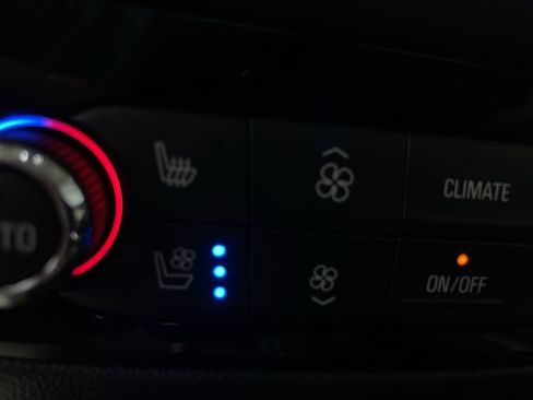 Used 2023 Buick Enclave Avenir w/ Trailering Package, 5000 lbs. FWD image 38