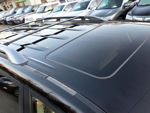 Used 2011 Lexus LX 570 4WD image 24