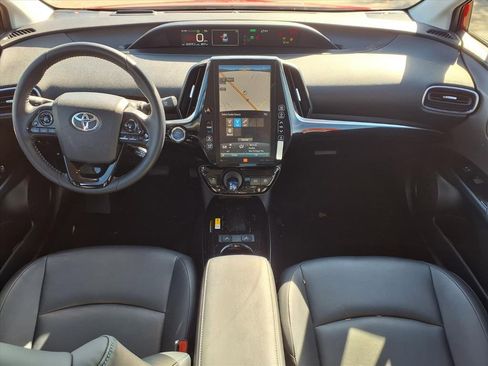 Used 2019 Toyota Prius Limited image 10