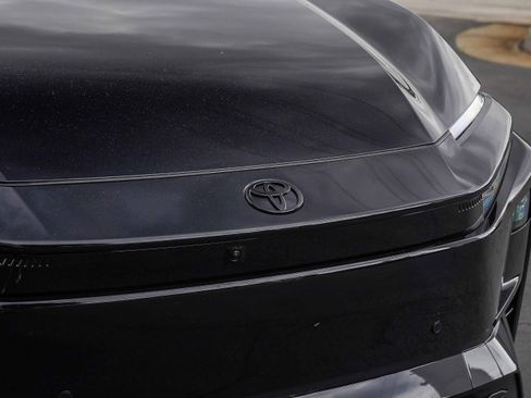 New 2026 Toyota C-HR AWD/4WD image 10
