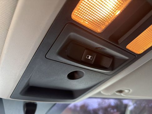 Used 2017 RAM 2500 SLT image 17