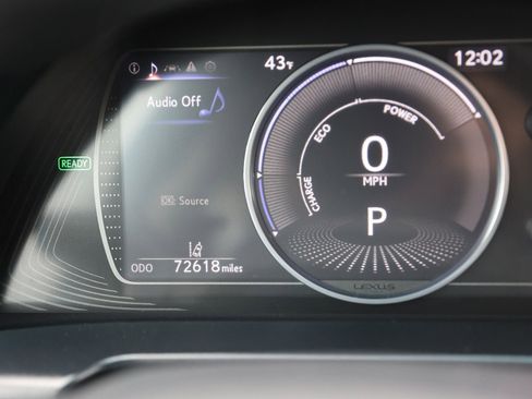 Used 2022 Lexus ES 300h w/ Premium Package image 43