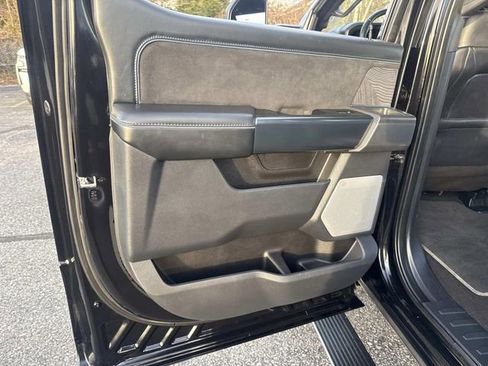 Used 2025 Ford F450 Platinum image 21