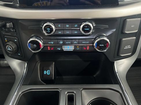 Used 2022 Ford F150 XLT w/ Equipment Group 302A High AWD/4WD image 18