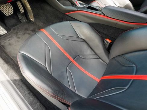 Used 2020 Ferrari 812 Superfast RWD image 65