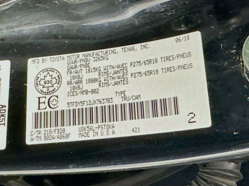 Used 2018 Toyota Tundra SR5 AWD/4WD image 17