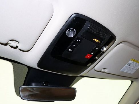 Used 2023 Kia Carnival SX image 26