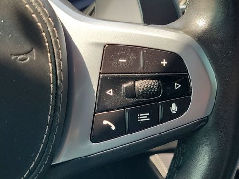 Used 2020 BMW X6 M50i w/ Premium Package AWD/4WD image 31