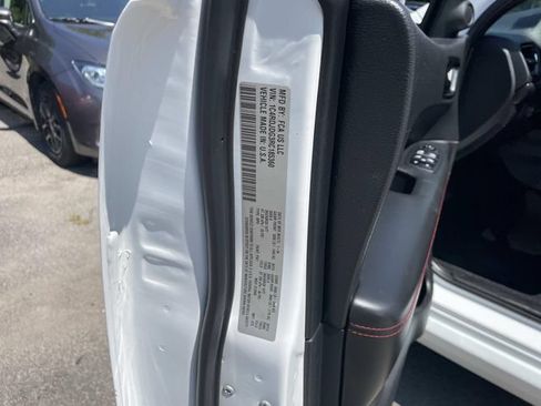 Used 2024 Dodge Durango GT AWD/4WD image 23