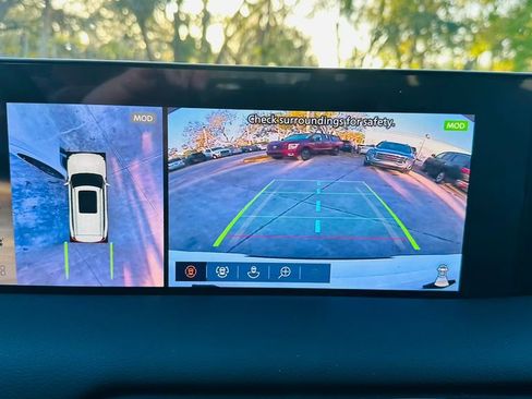 New 2026 Nissan Armada SL w/ Captain's Chari Seat Package image 25